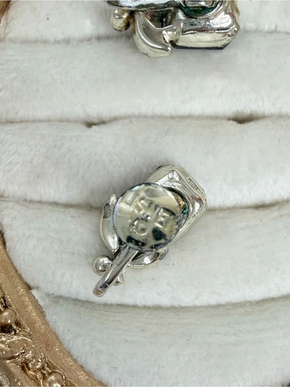 vintage Lisner screw back earrings mid-century emerald-cut  rhinestone &AB